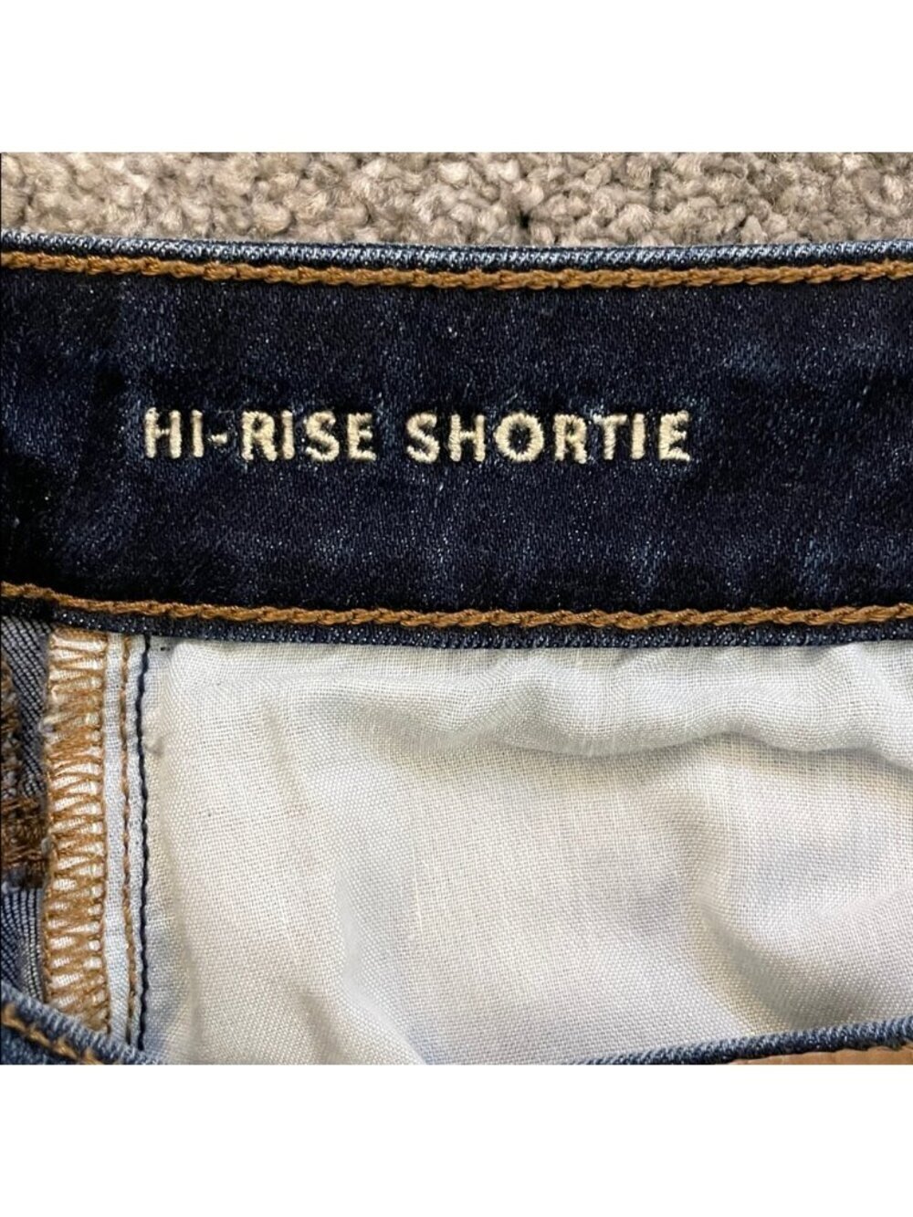 EC American Eagle Hi Rise Shortie Shorts - Dark Wash - Size 2 - Picture 4 of 5